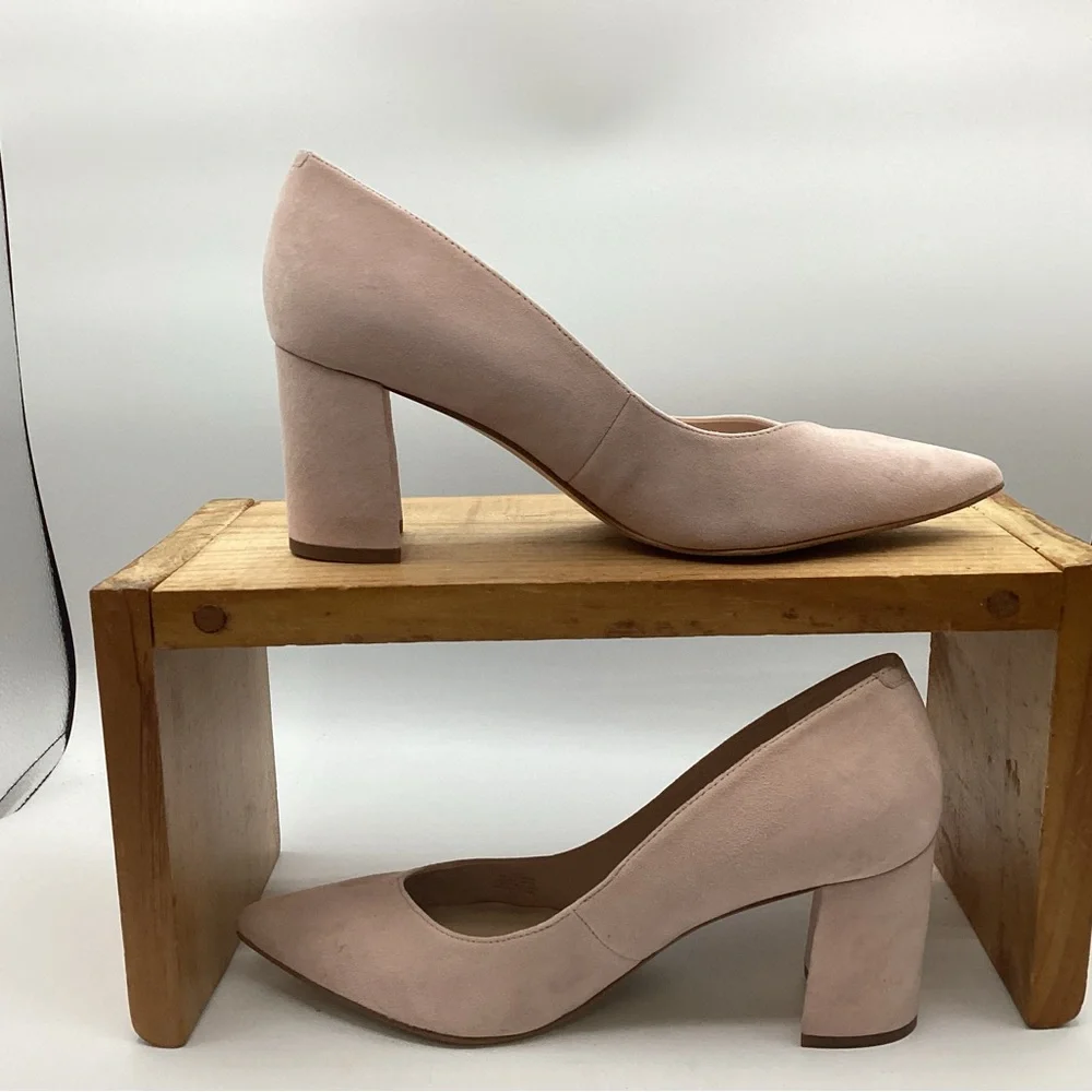 Marc Fisher gently worn